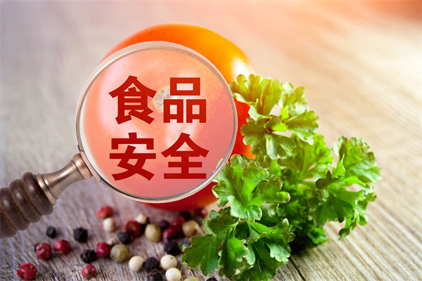 老板直播吃自家黃燜雞：想證明清白，品牌營銷怎么看？