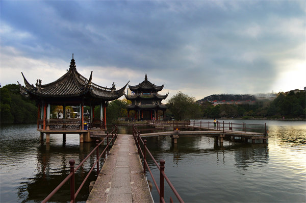 預(yù)算超支嚴(yán)重，臺(tái)州預(yù)算管理咨詢公司如何幫企業(yè)精準(zhǔn)控費(fèi)？