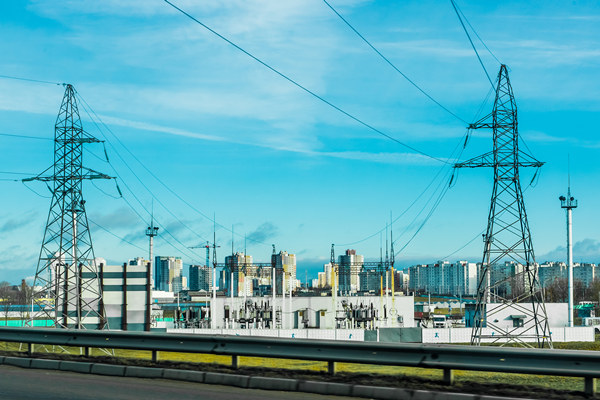 電氣行業(yè)年度經(jīng)營(yíng)計(jì)劃咨詢(xún)公司哪家好，高低壓設(shè)備產(chǎn)能怎優(yōu)化？